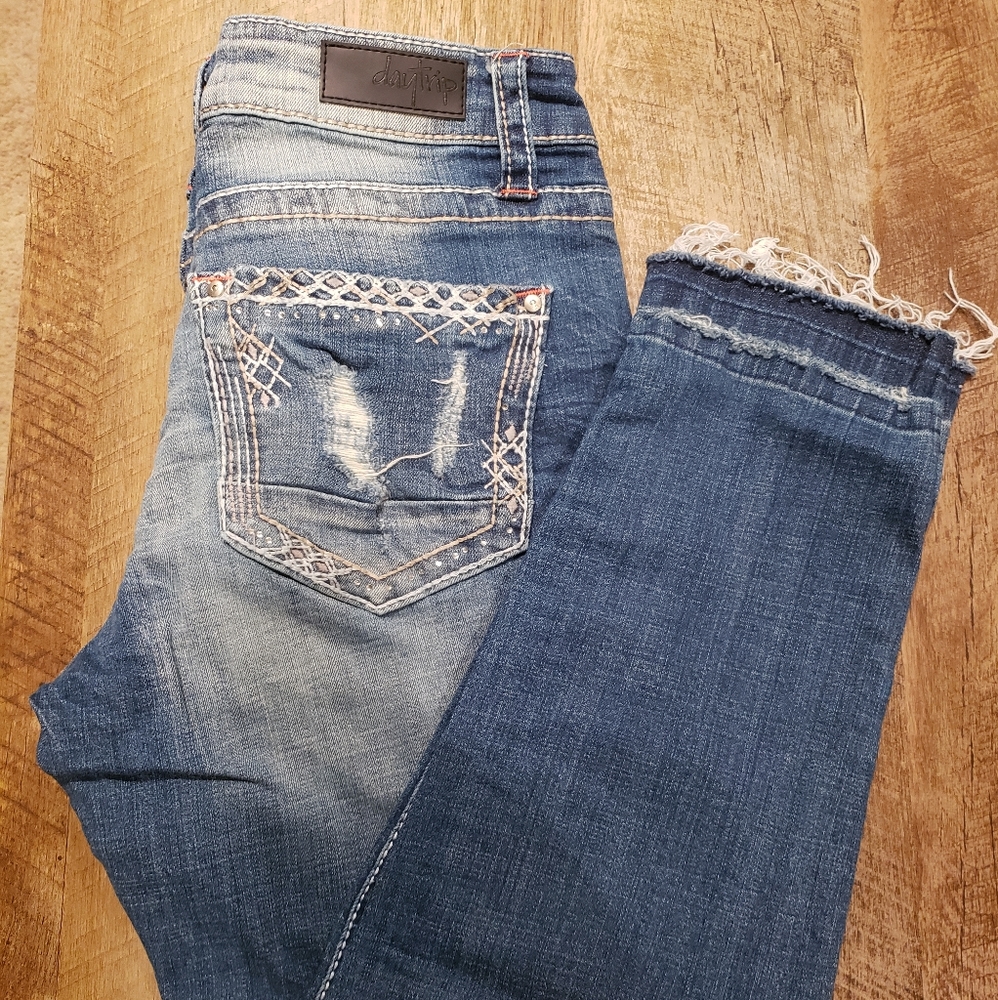Daytrip Blue Ankle & Cropped Jeans